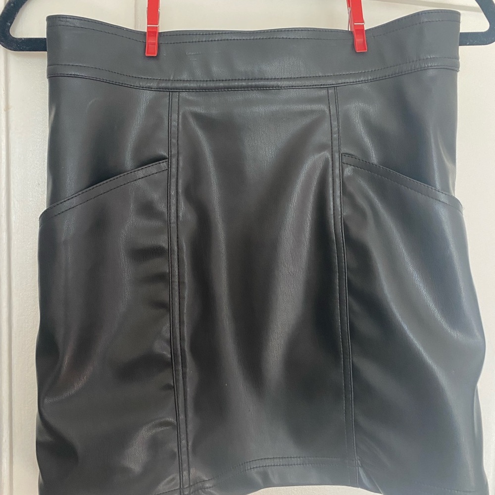H&M Black Faux Leather Skirt